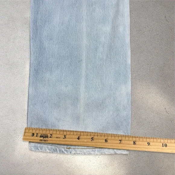 Re/Done x Levis 90s Relaxed Straight Jeans‎ Womens 25 Light Blue Distressed